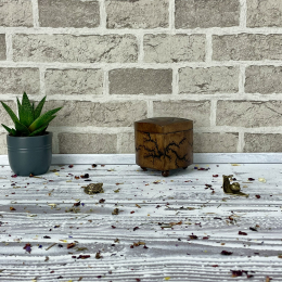 THE ARTISAN'S HEART SHAPED WOODEN STORAGE BOX-HAZELNUT